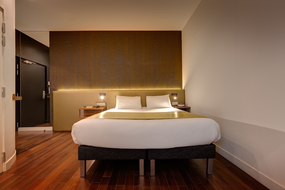Hotel Elixir Paris 29/74