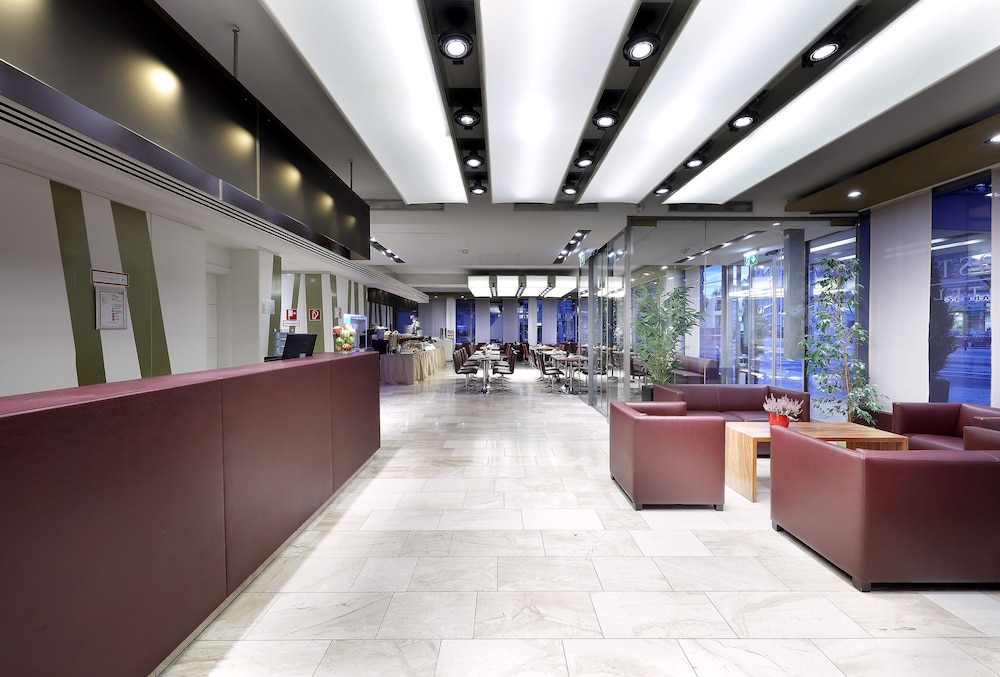 Eurostars Embassy 11/55