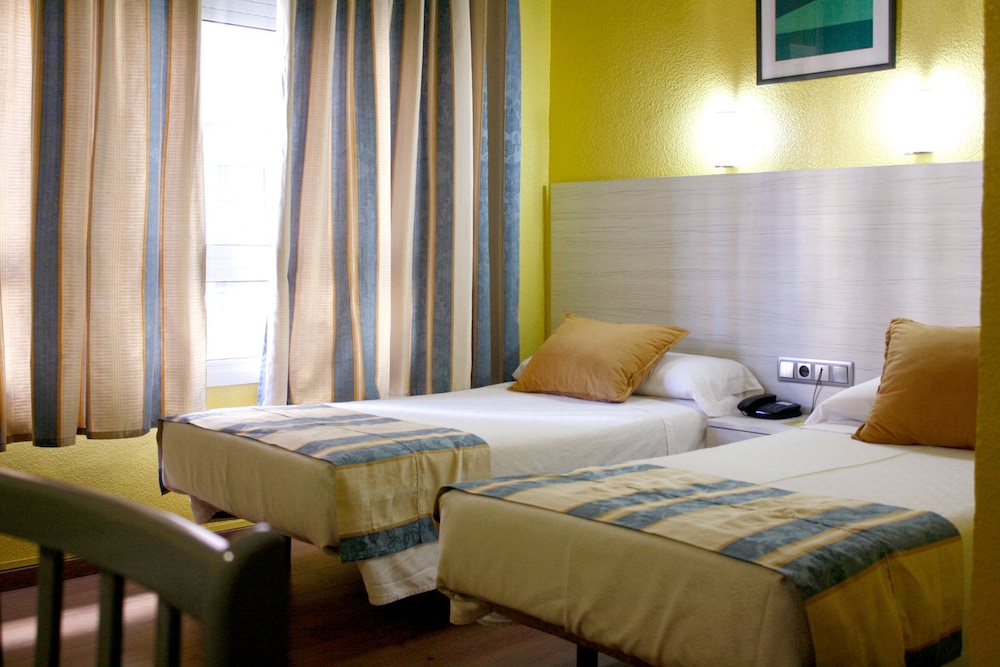 STANDARD, TWIN BEDS