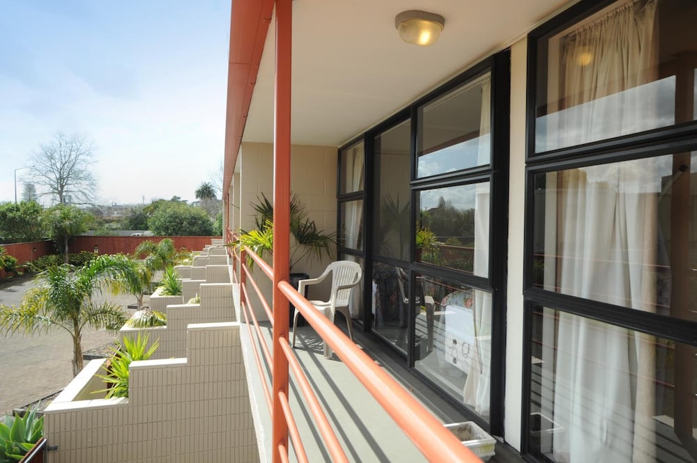 ASCOT EPSOM MOTEL 5/36
