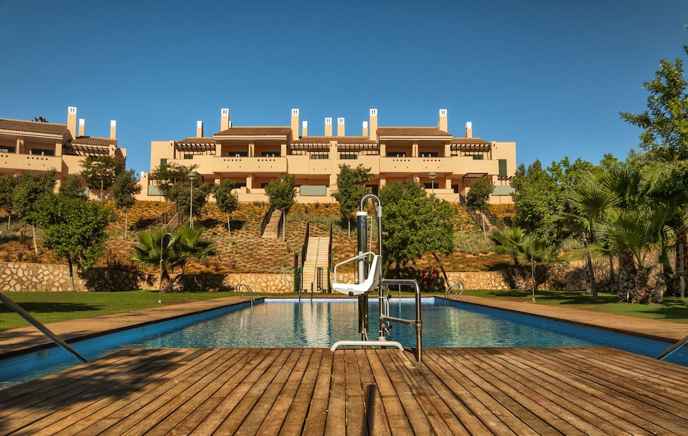 Sheraton Hacienda Del Alamo Golf And Spa Resort 24/34