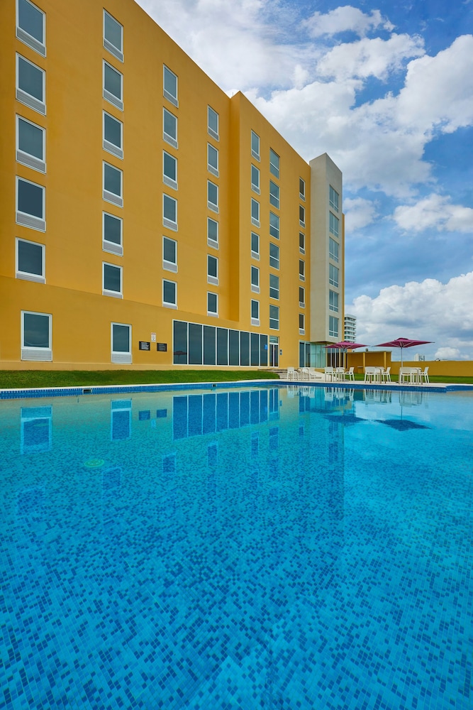 City Express by Marriott Veracruz 1/50