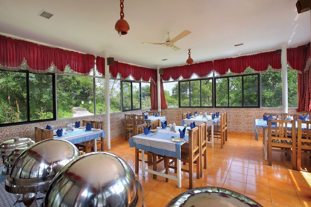 BELLA VISTA RESORT 33/48