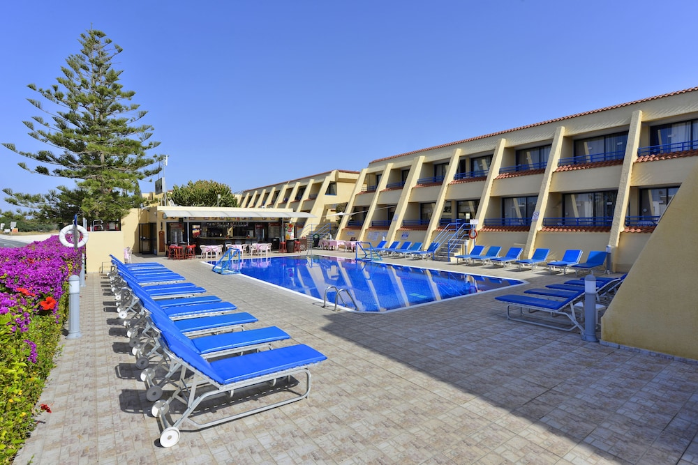 Napa Prince Hotel Apartments 17/50