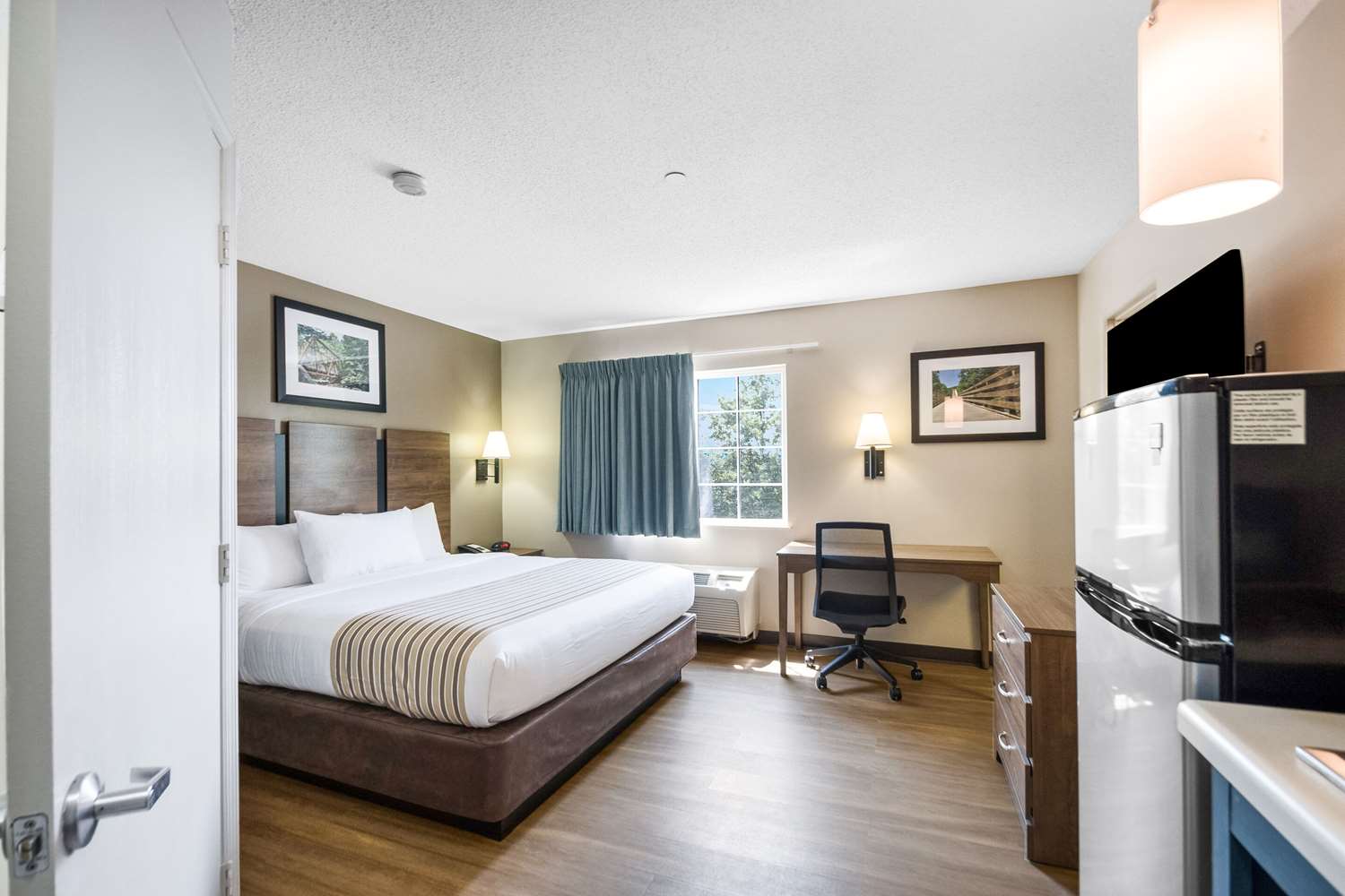 Efficiency, 2 King Beds، Suburban Studios Sterling - Washington Dulles 3/4