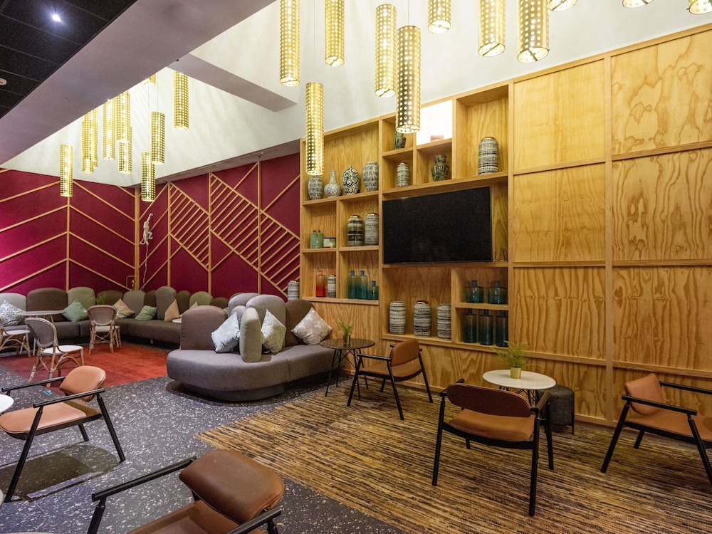 Ibis Casablanca Abdelmoumen 50/69