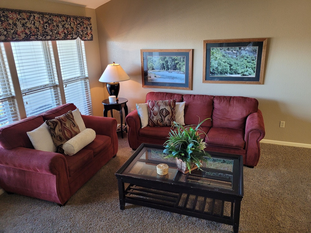 Stonebridge Village Coa 30/70