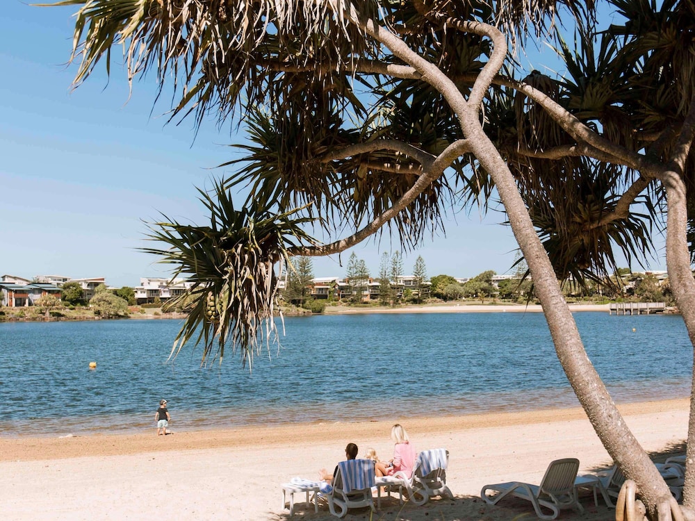 Novotel Sunshine Coast Resort 45/50
