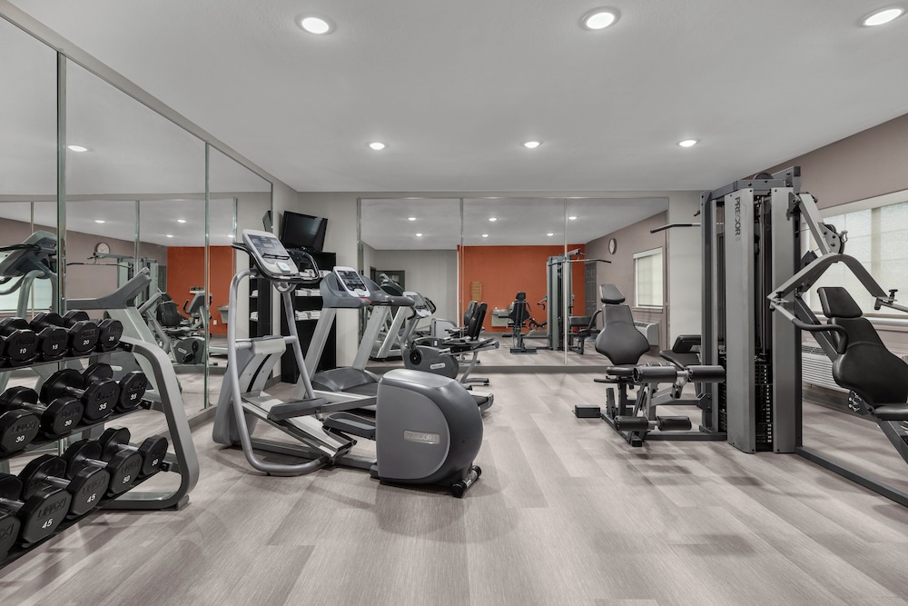Candlewood Suites Hotel Texas City 30/53