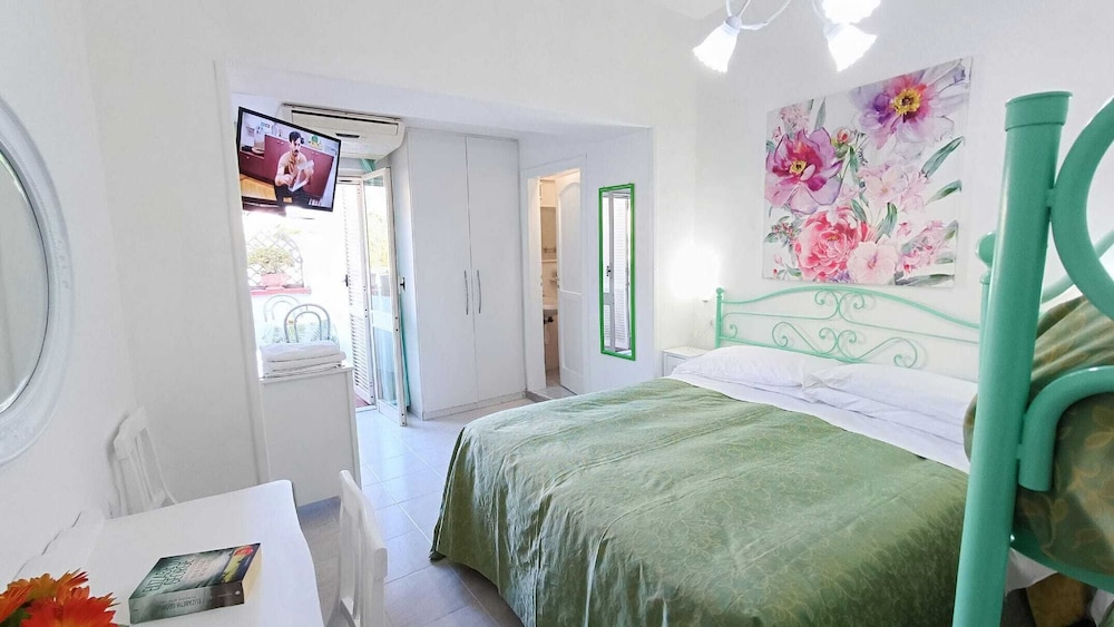 Hotel Ischia Casa Nicola 14/50