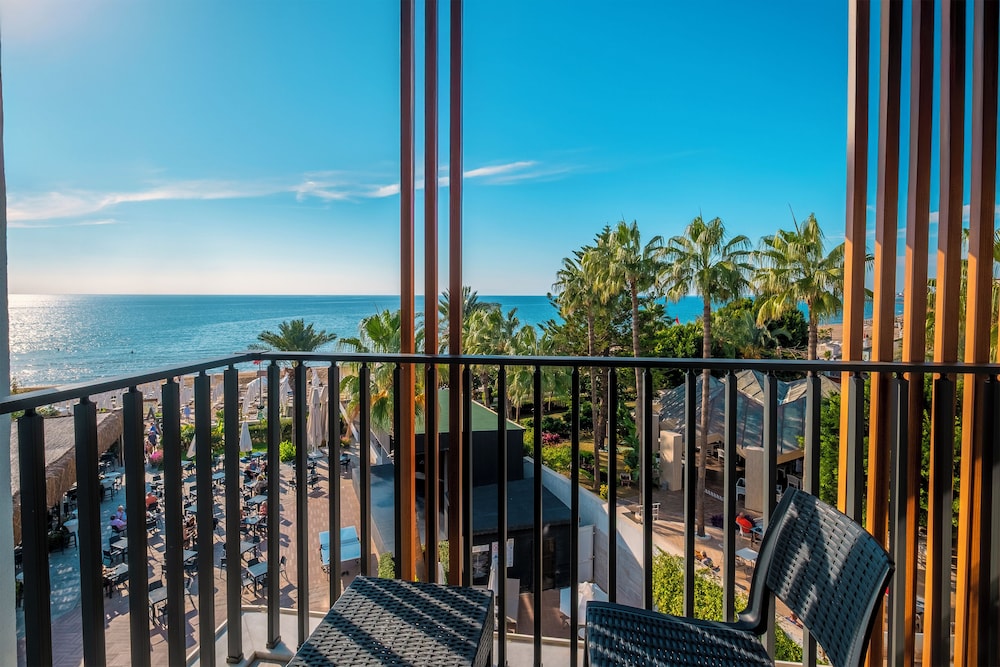 The Raga Side - Adults Only - All inclusive 44/49