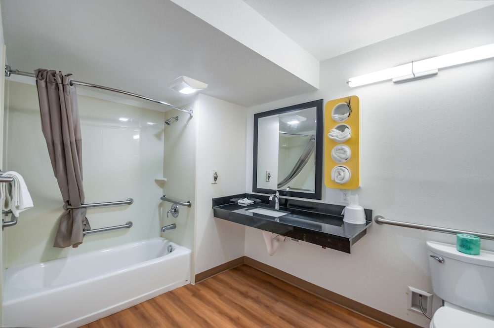 Motel6 Odenton, MD - Fort Meade 40/40