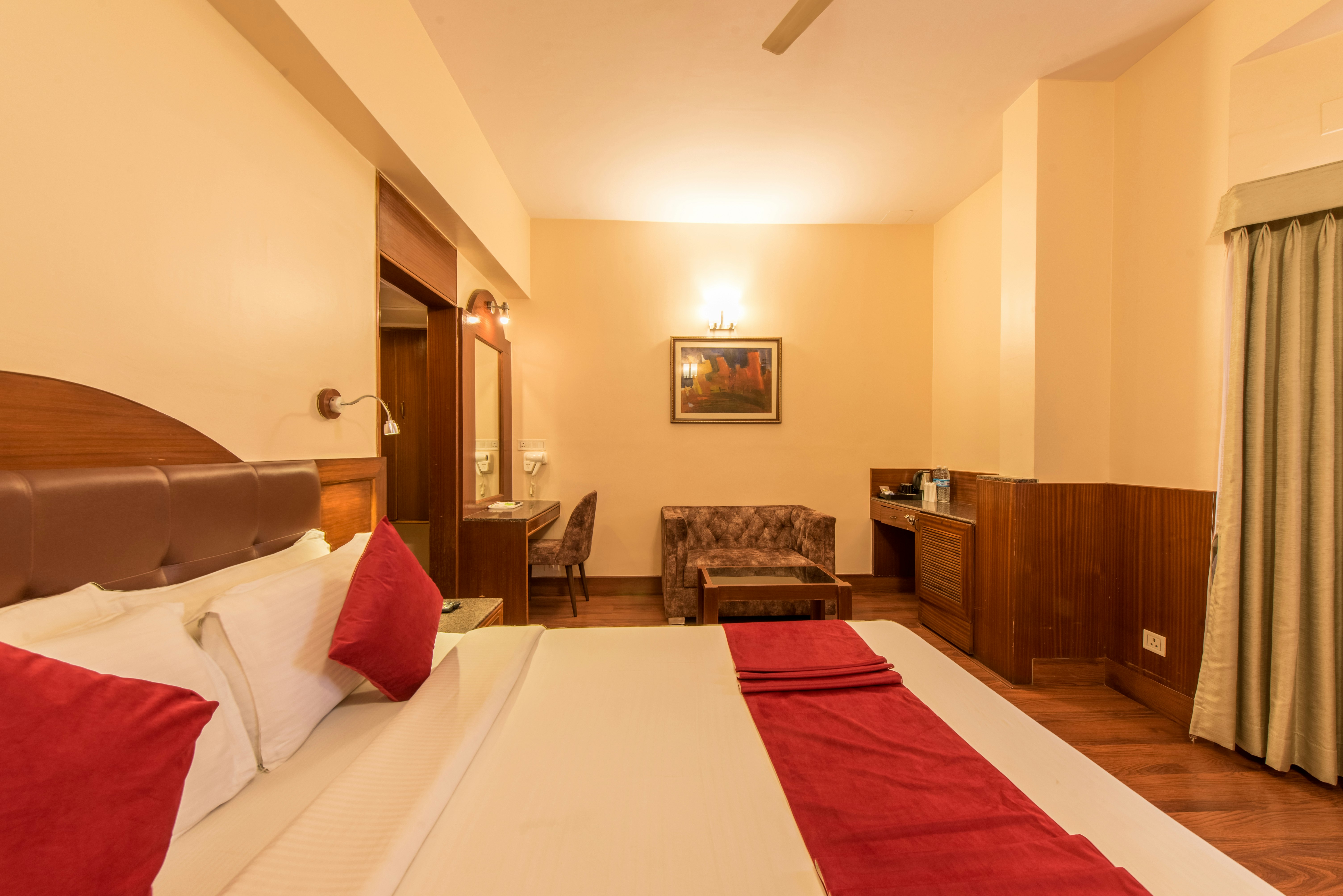 Hotel Bangalore Gate 40/81
