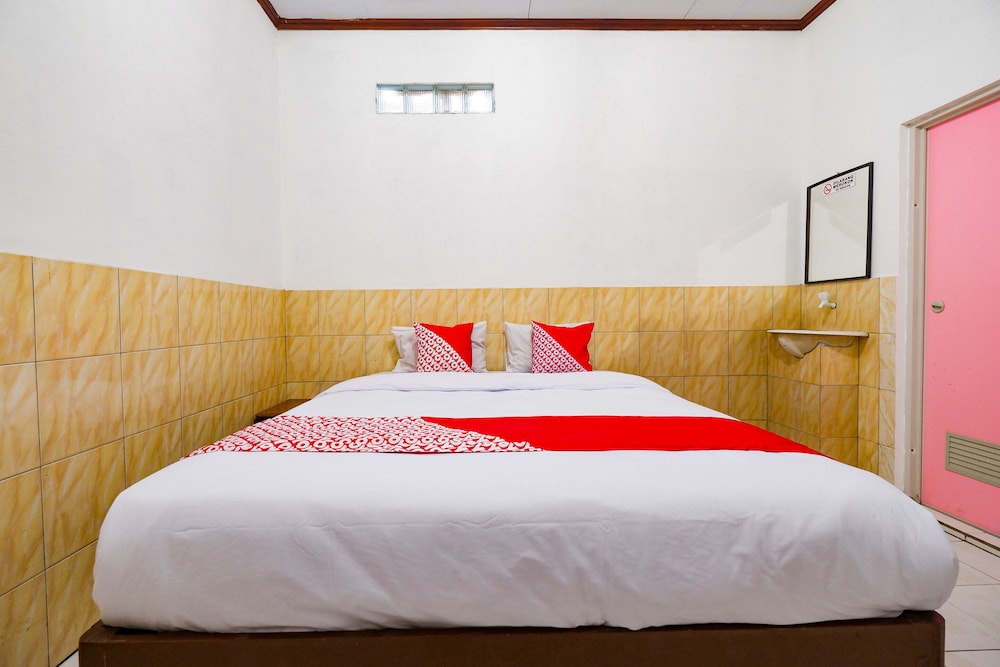 OYO 2855 Sartika Hotel Pati 28/42