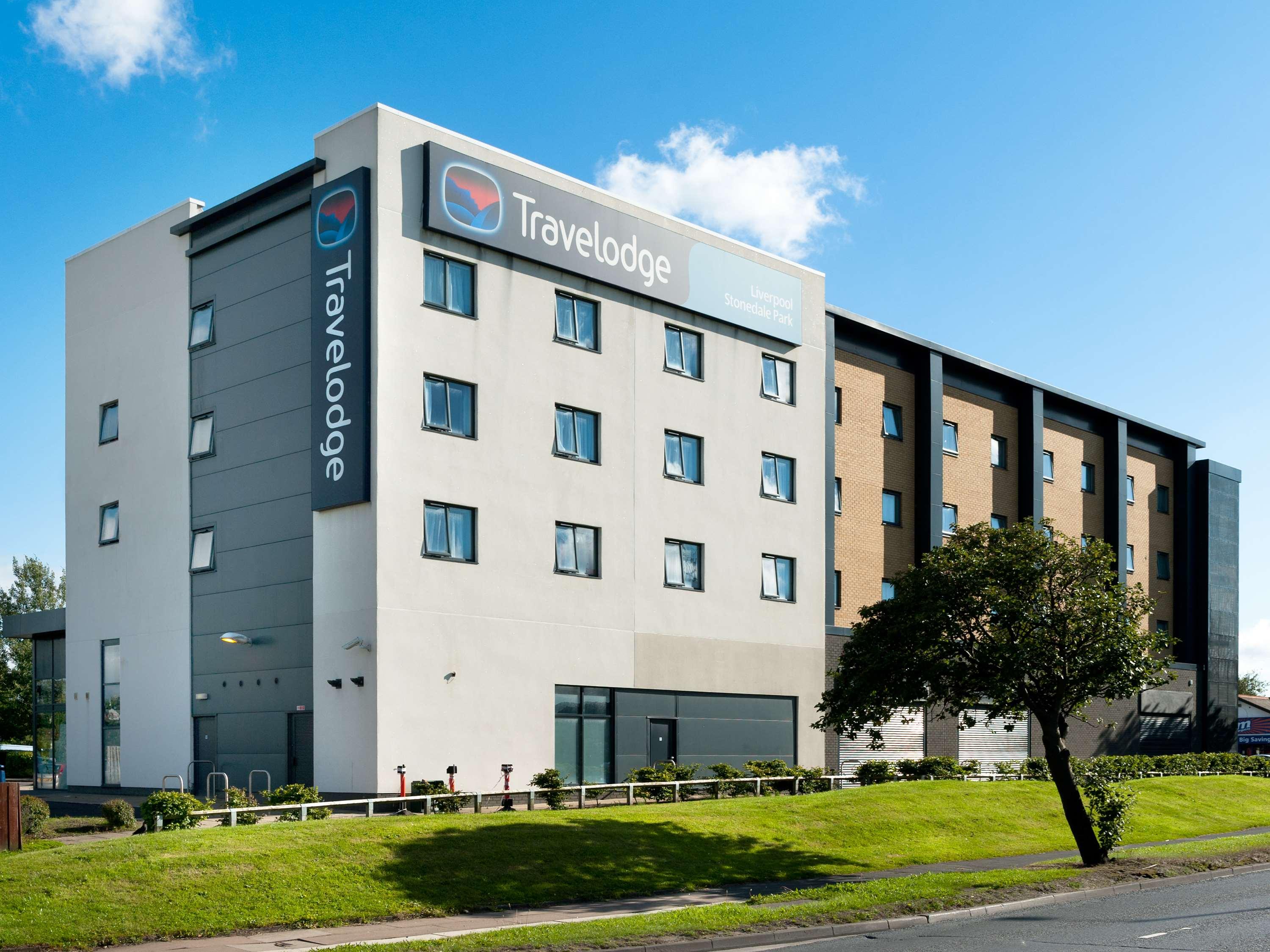 Travelodge Liverpool Stonedale Park Hotel 1/27