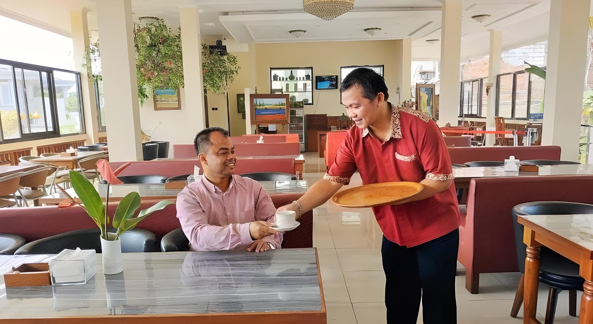 Taman Teratai Hotel 28/50