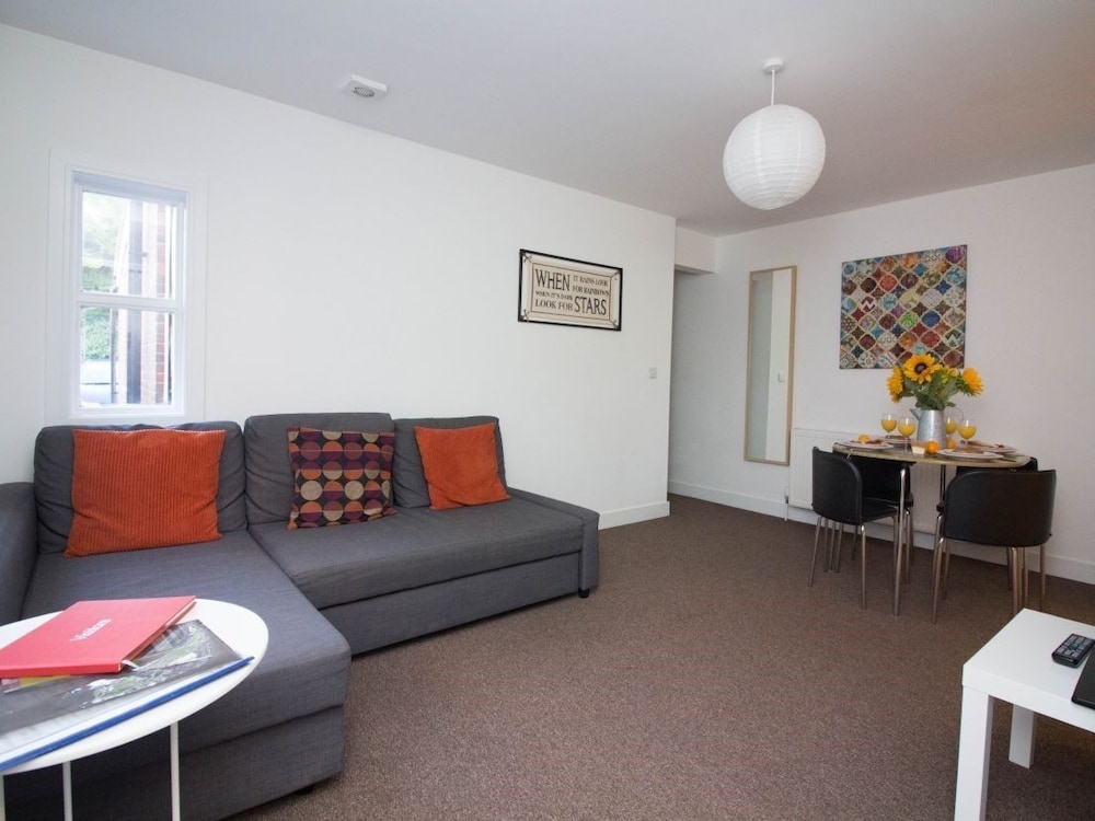 Beddoe Apartments 29/50