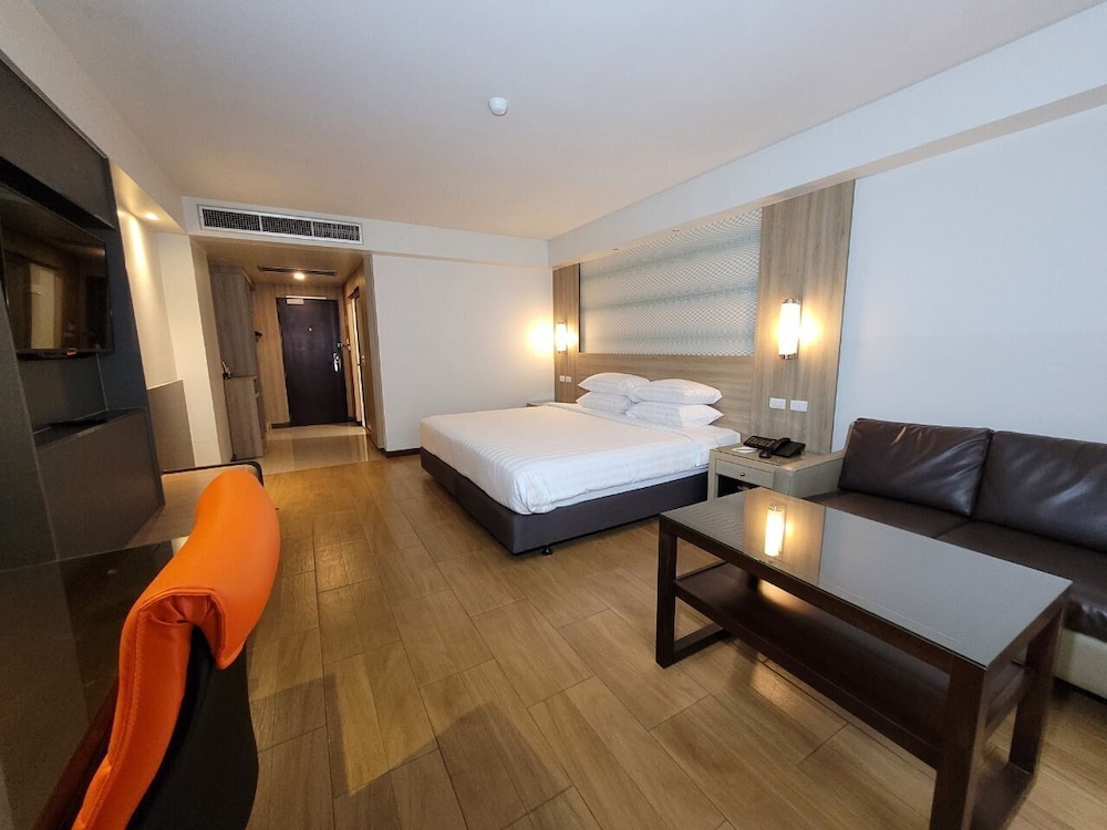 DYNASTY GRANDE HOTEL 19/45