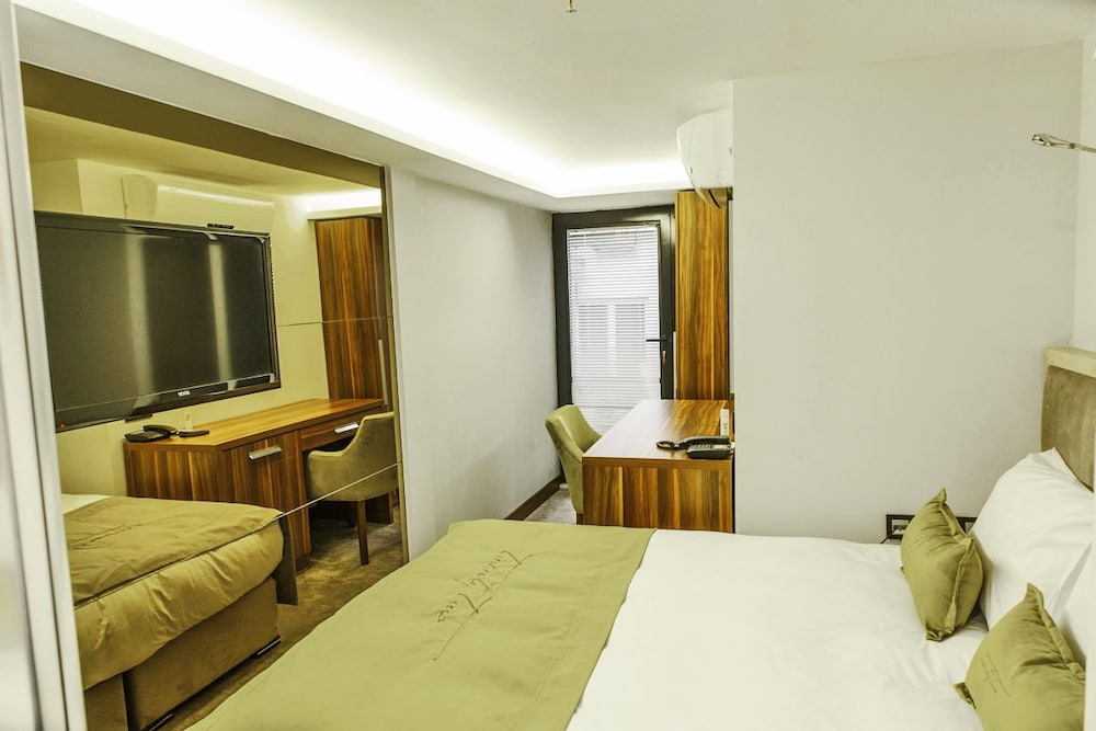 The 22 Hotel 19/50