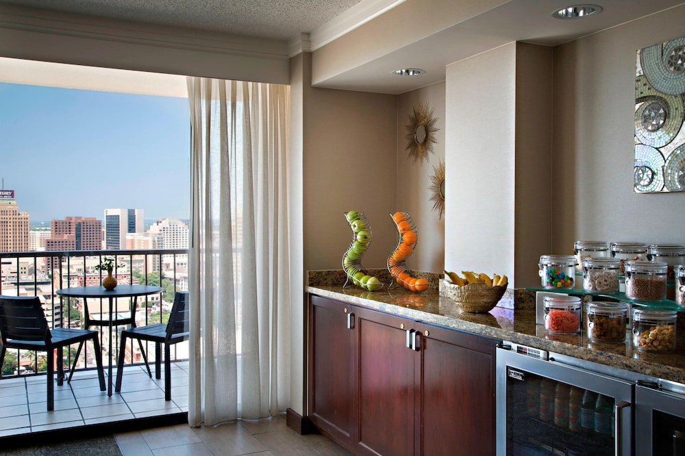 San Antonio Marriott Riverwalk Hotel 34/47
