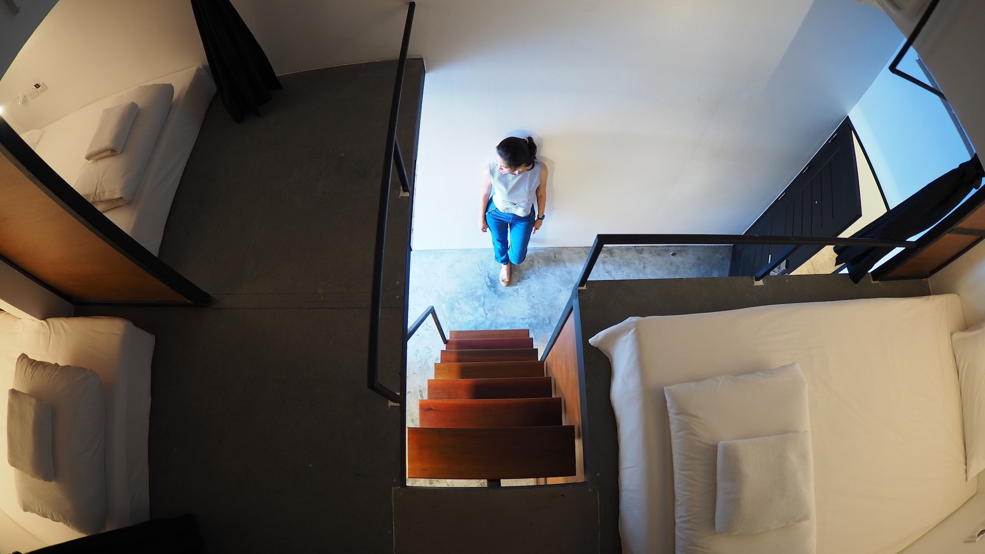 سكن مشترك بأربعة أسرّة وأسرّة بطابقين للنساء، Book A Bed Poshtel - Hostel 5/5