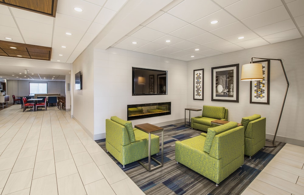 Holiday Inn Express Hotel Suites Airdrie Calgary 38/51