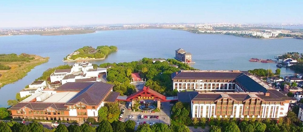 Tongli Lake Resort (Phase II) 10/17