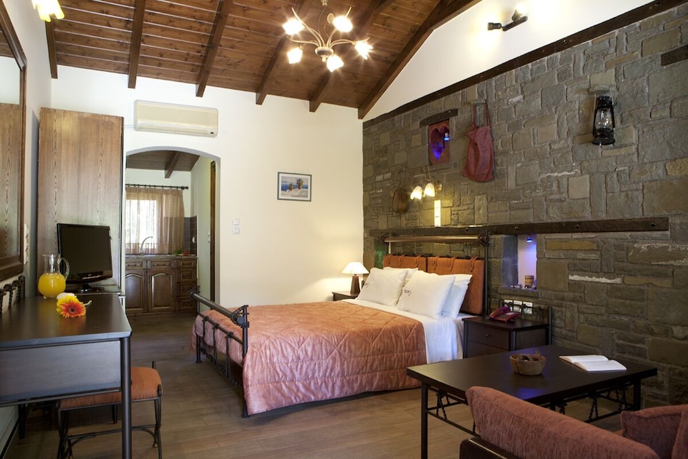 Villa Elia 8/50