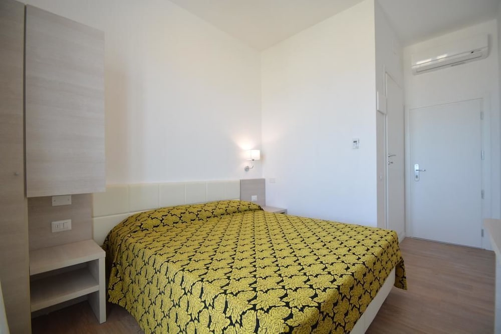 Hotel Orchidea Blu 15/35