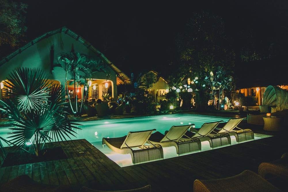 Hibiscus Garden Resort 62/64