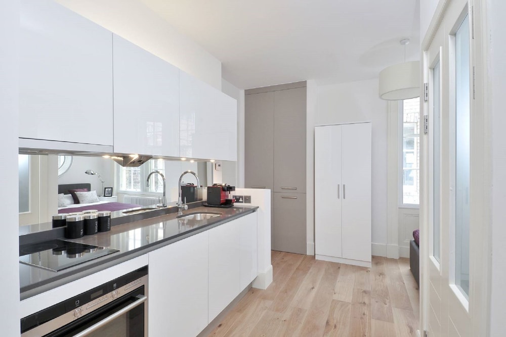 Destiny Scotland - St. Andrew Square Apartments 48/50