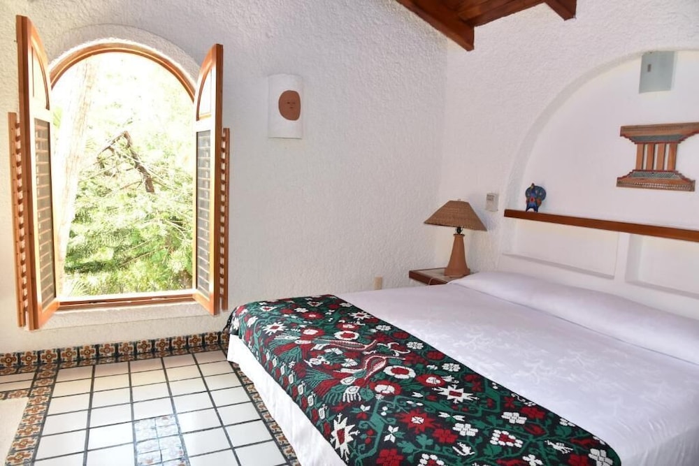 Villa De La Roca 27/56