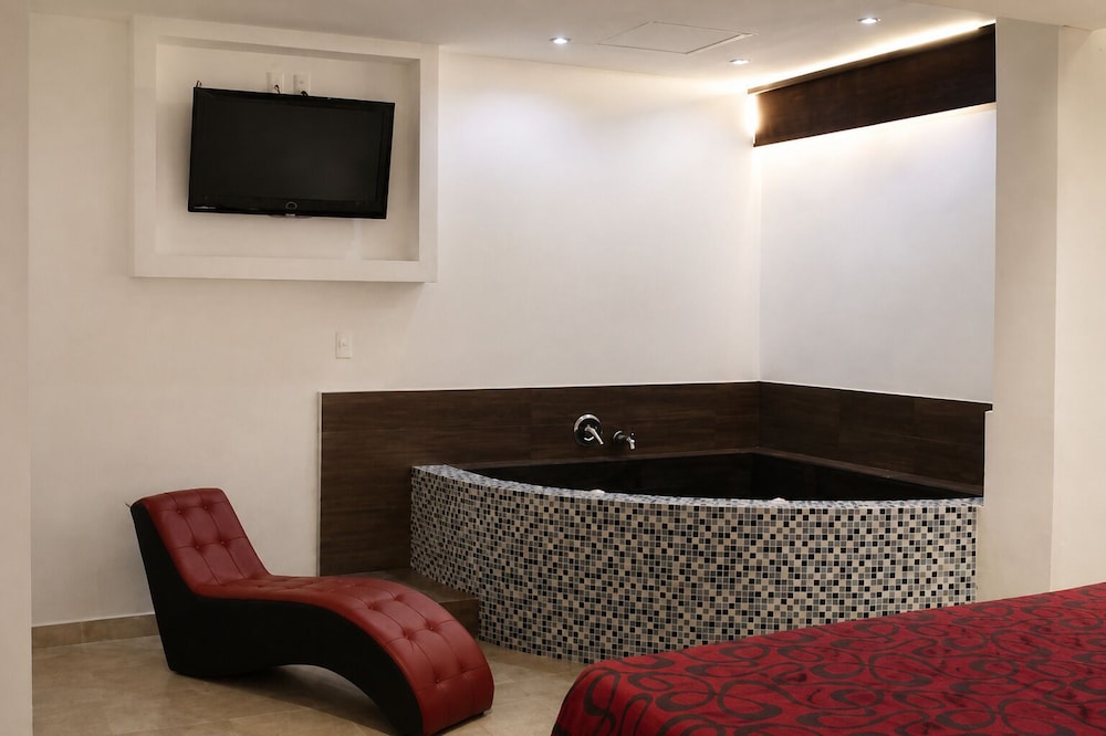 First Inn Hotel and Business 35/46