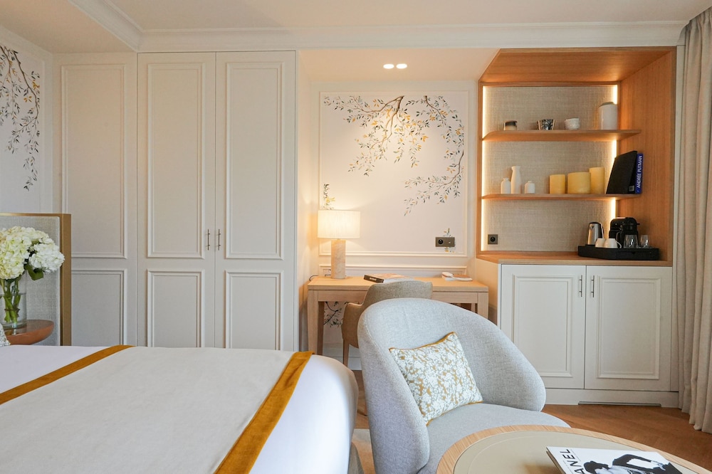 Hotel Le Manoir Les Minimes 10/32