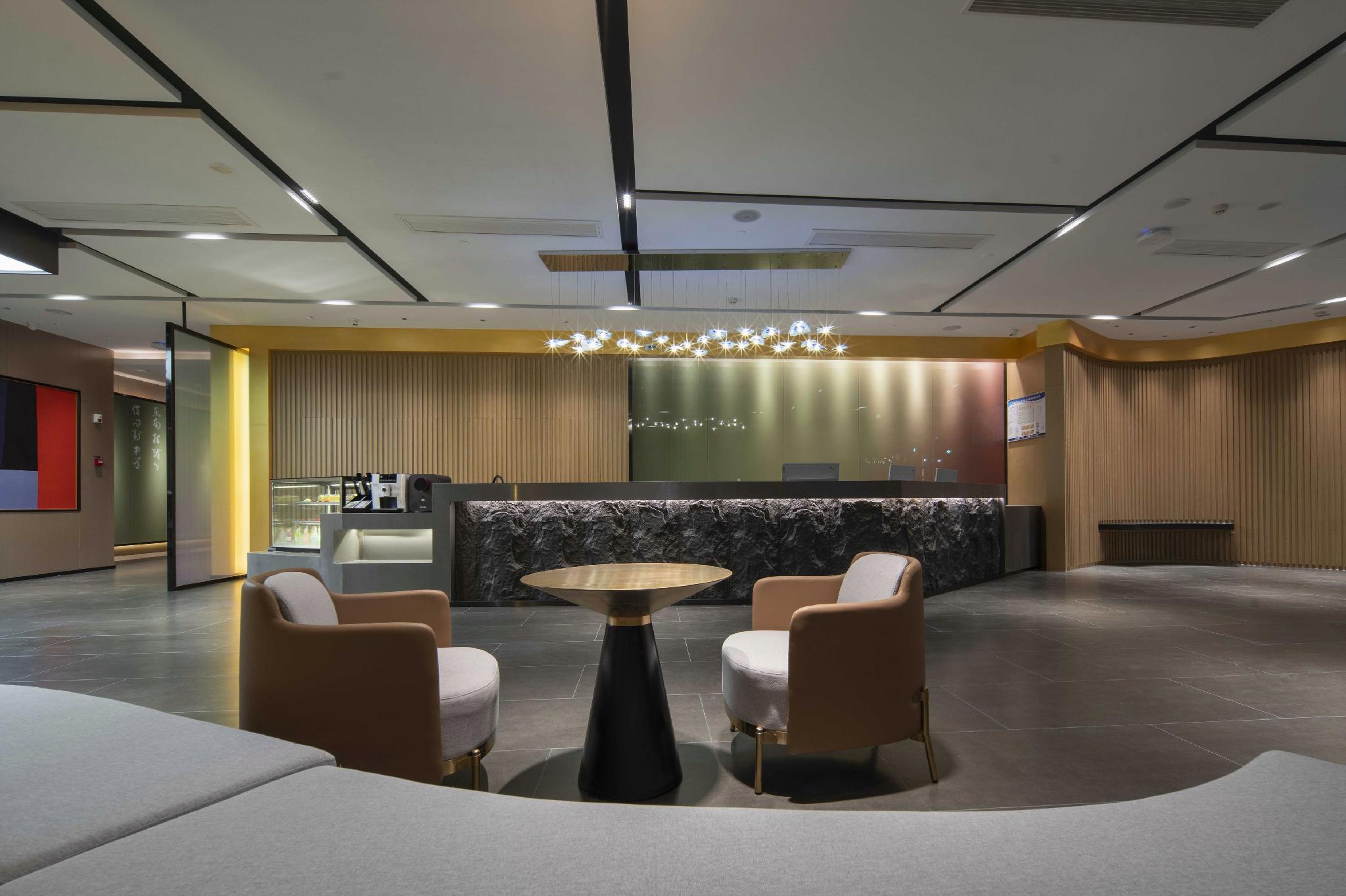 Kaiyuan Yiju Hotel (Xinchang Dafosi store) 46/47