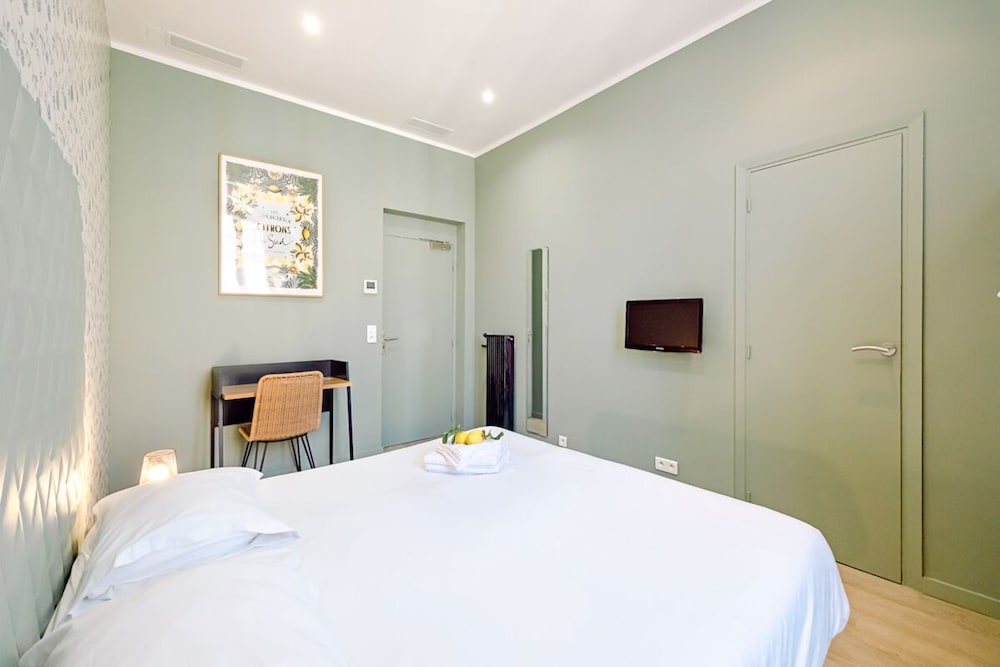 Hotel Lemon 10/50
