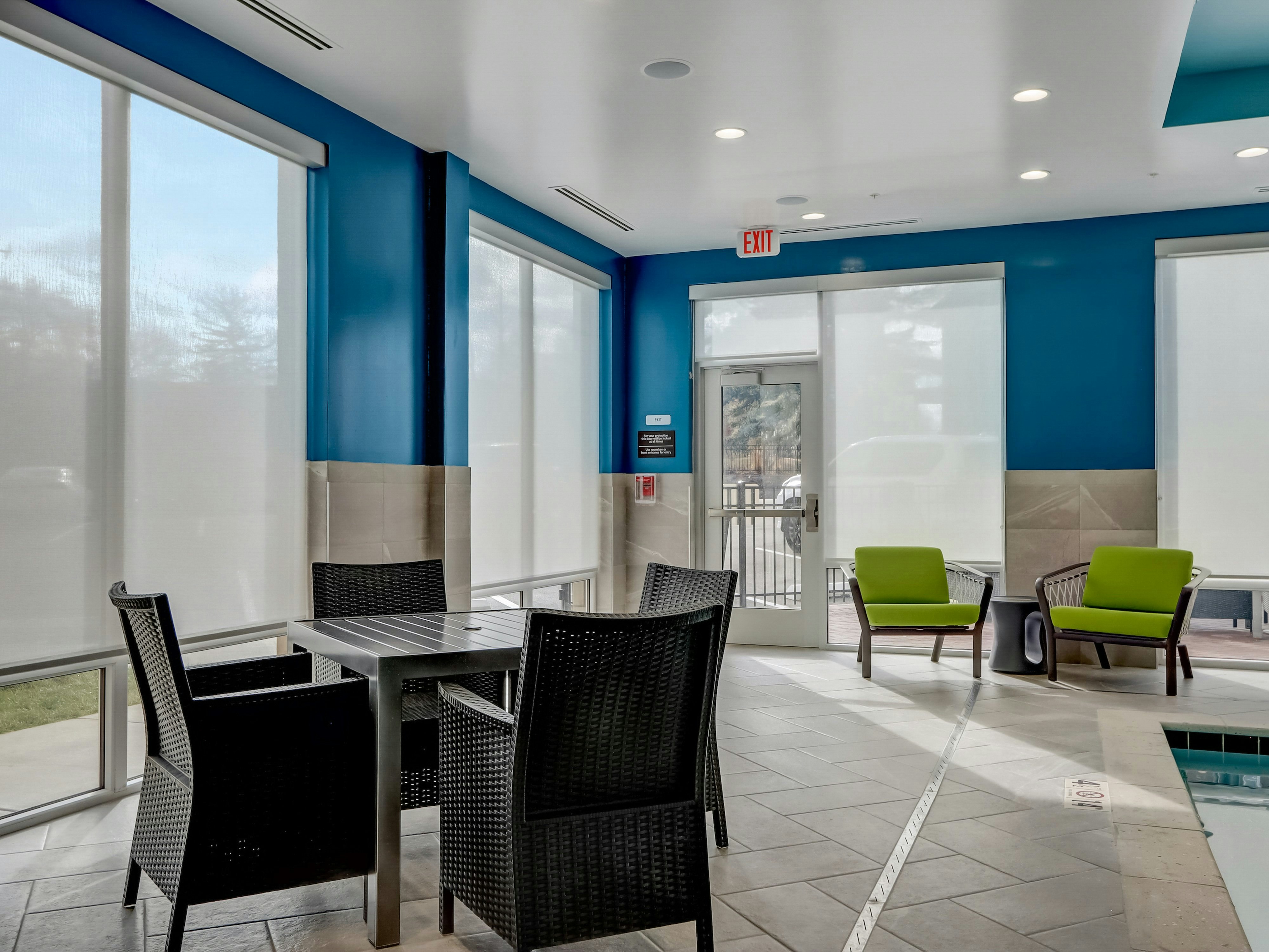 Hampton Inn & Suites Cincinnati Midtown Rookwood 23/26
