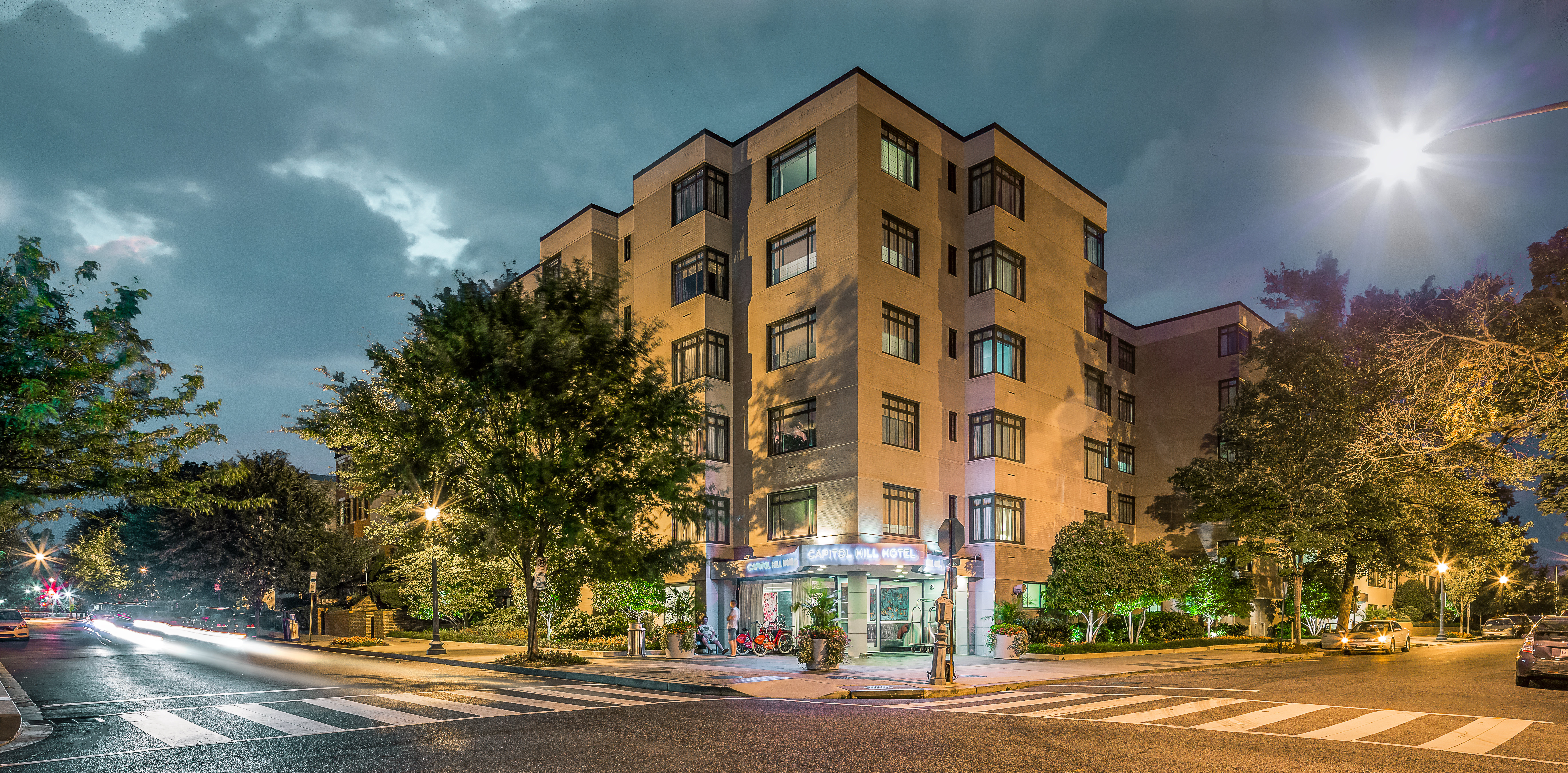 Capitol Hill Hotel 62/67