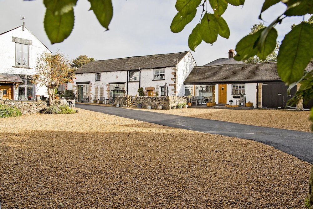 Hawthorn Farm Guest House 36/50