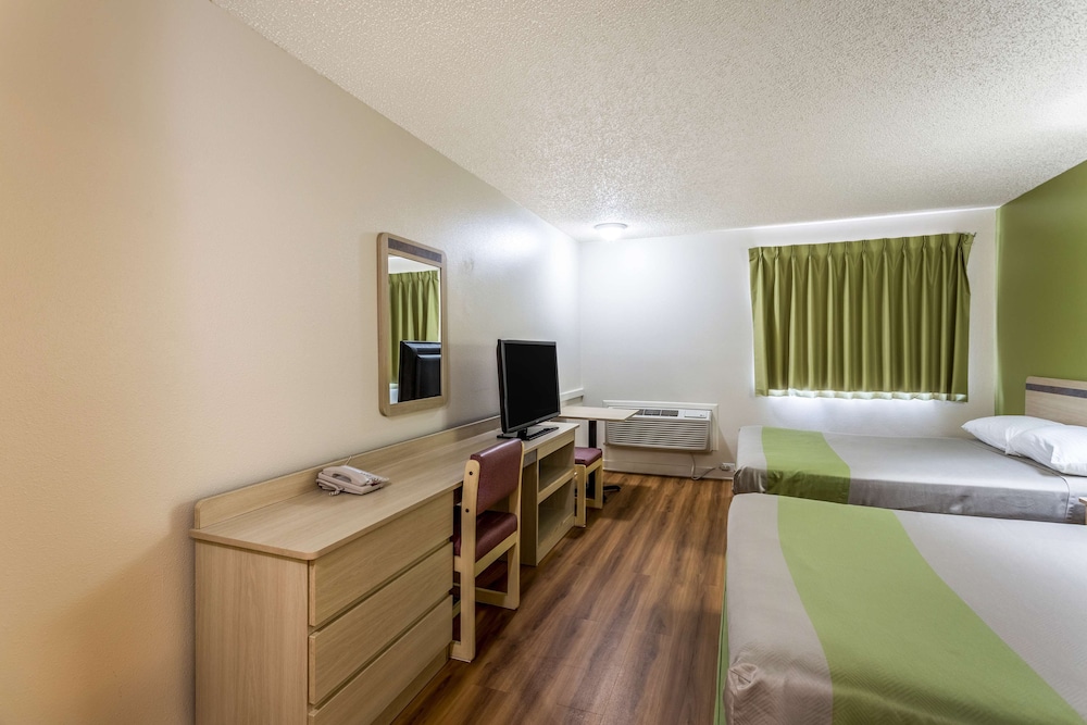 Motel6 Great Falls, MT 23/55