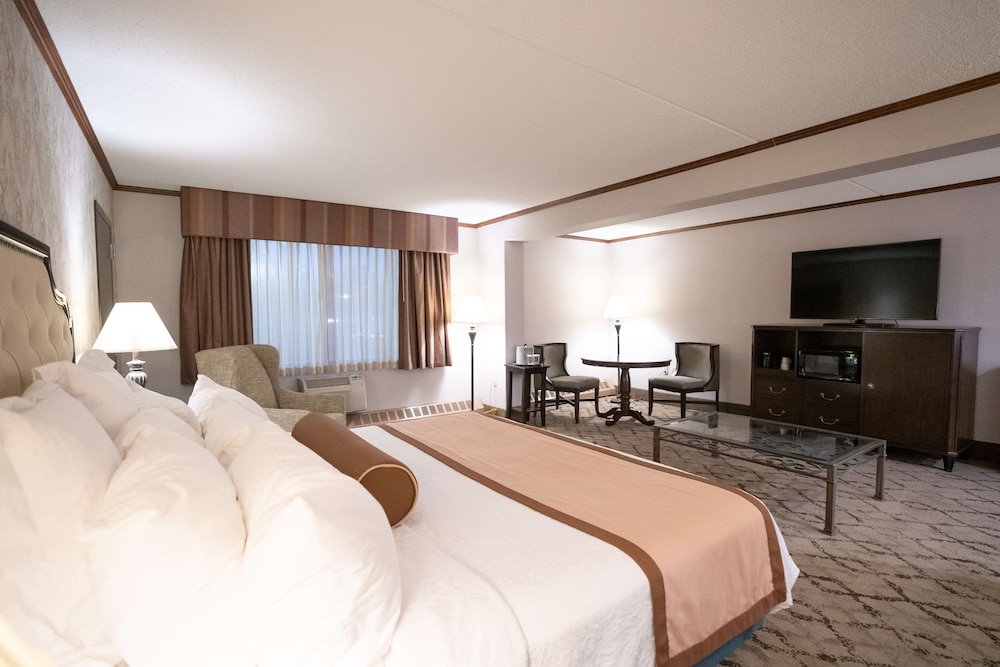 Best Western Plus Fairfield Executive Inn 21/67