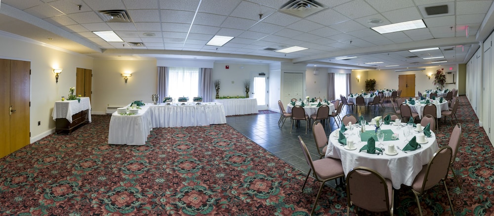 Black Bear Inn, an Ascend Collection Hotel 55/69