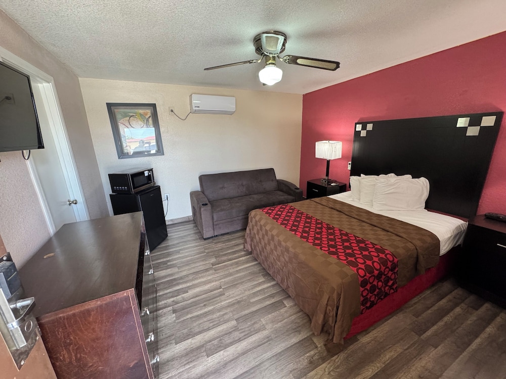 Western Motel 13/30