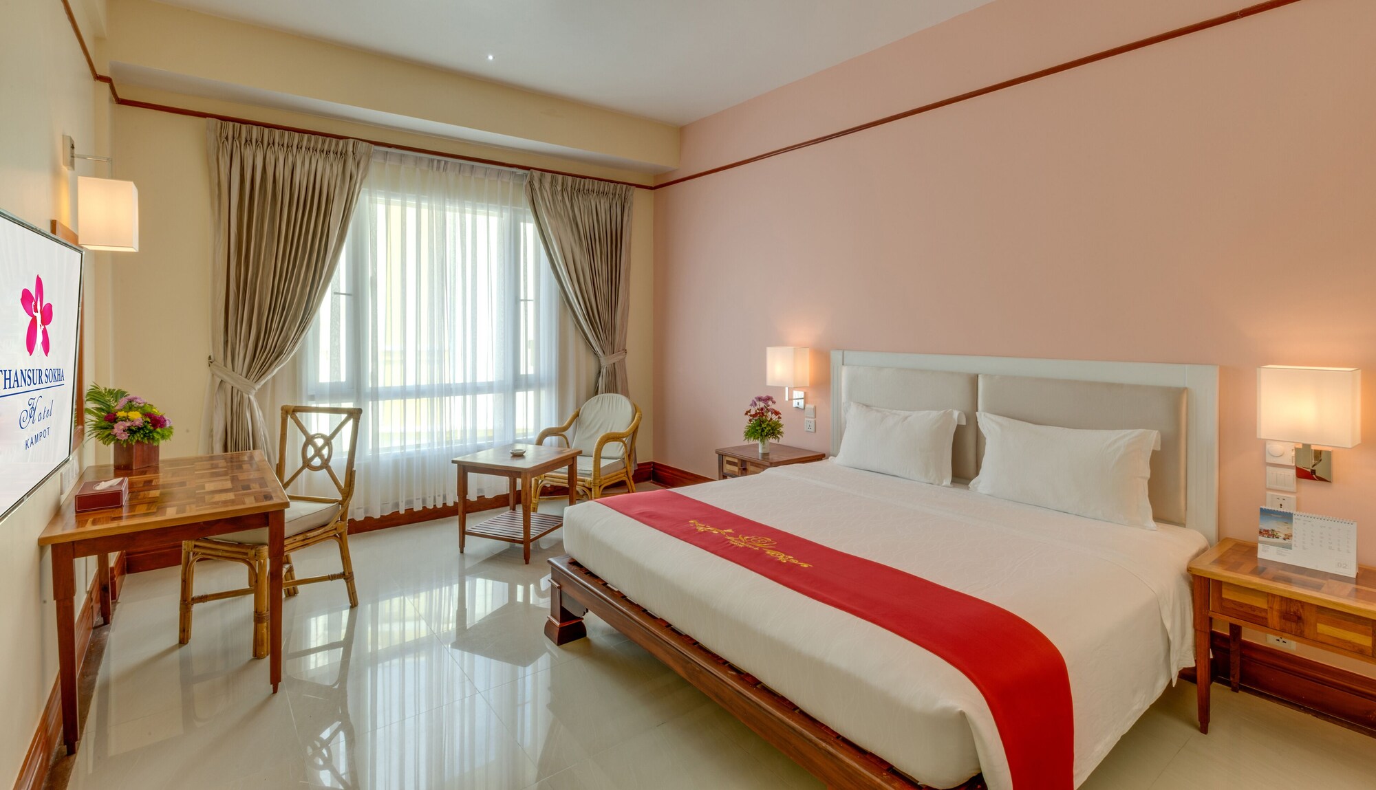 Champei, King Bed، Thansur Sokha Hotel 4/7