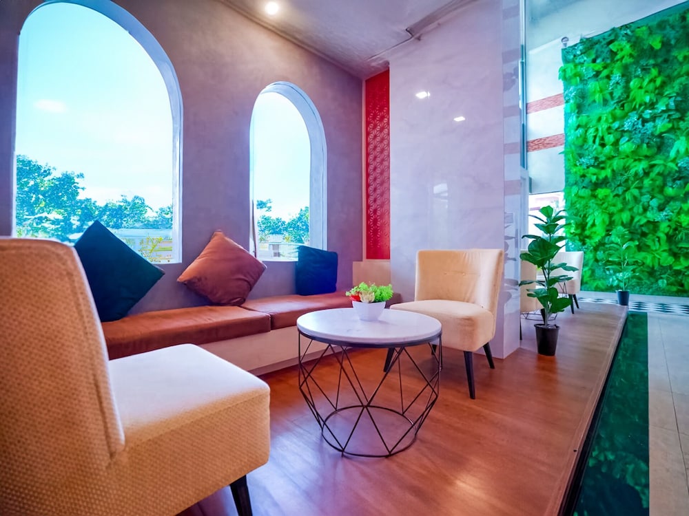 PHOENIX HOTEL KARON BEACH 21/50