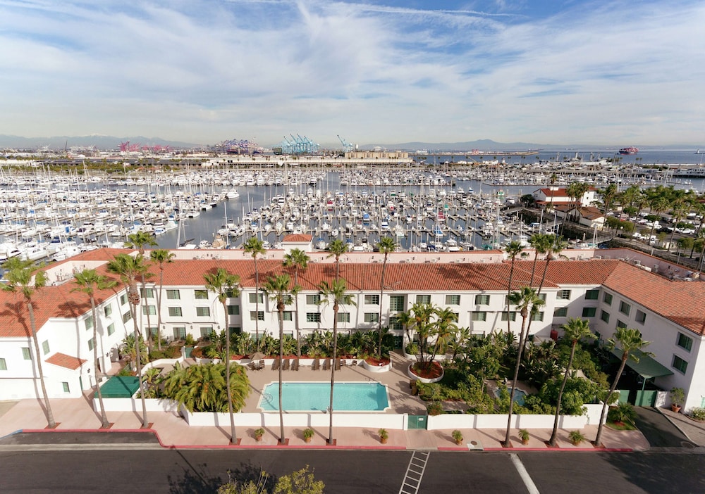 DOUBLETREE BY HILTON SAN PEDRO - PORT OF LOS ANGELES 1/65