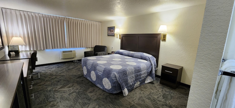 Locomotive Inn 12/45