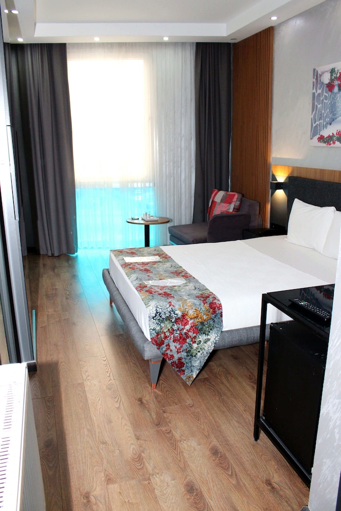 Istanbul Fair Hotel 8/50