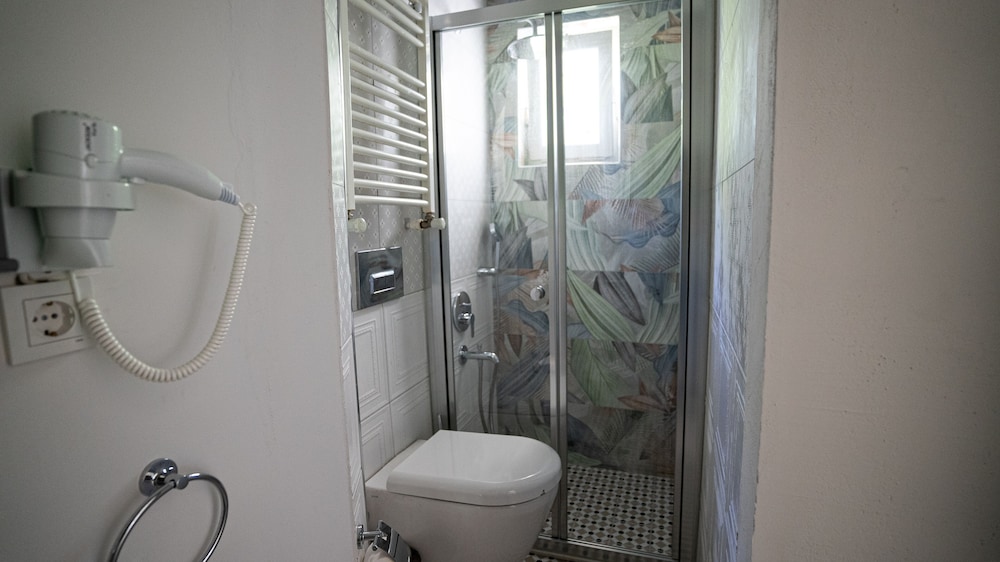 Ece Suites Apart 38/50