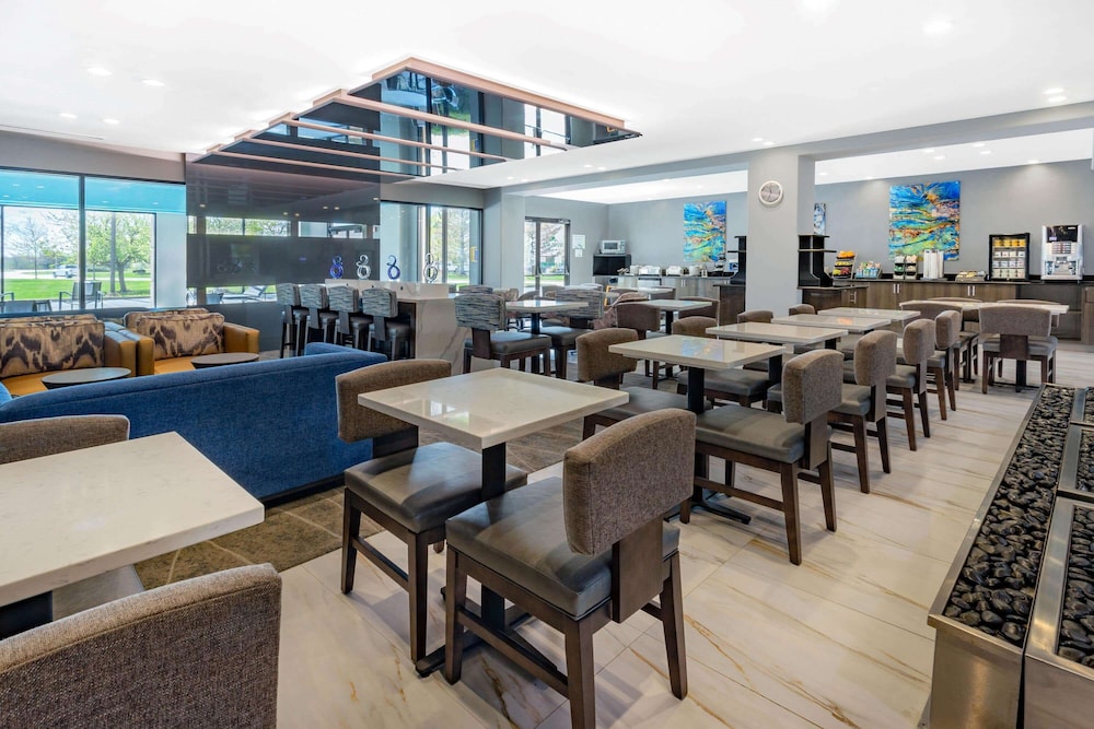 Wingate By Wyndham Tinley Park 37/48